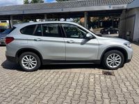 Gebraucht BMW X1 Advantage 231 PS (169 kW) 2016 Silber SUV