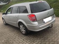 Second-hand Opel Astra 116 CP (85 kW) 2009 Gri Break