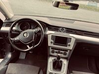 gebraucht VW Passat 1.6 TDI Comfortline Comfortline