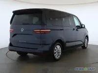 Gebraucht VW Multivan Life 150 PS (110 kW) 2025 Starlight blue metallic Van / Kleinbus