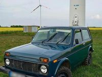 Second-hand Lada niva 85 CP (62 kW) 2006 Verde SUV