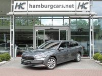 Neu Skoda Superb Selection 150 PS (110 kW) 2026 Grau Kombi