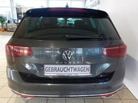 Gebraucht VW Passat Elegance 200 PS (147 kW) 2022 Mangangrau (metallic) Kombi