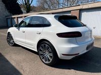 gebraucht Porsche Macan Turbo performance mit Unfall