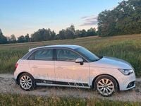 Second-hand Audi A1 122 CP (89 kW) 2012 Albastru Hatchback