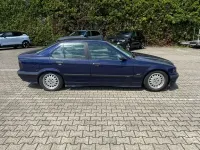 Gebraucht BMW 320 Performance 150 PS (110 kW) 1995 Blau Limousine