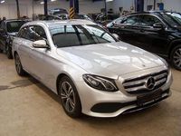 Gebraucht Mercedes E220 194 PS (142 kW) 2018 Iridiumsilber Kombi