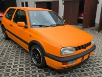 Gebraucht VW Golf III 90 PS (66 kW) 1997 Orange Limousine