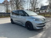 Gebraucht VW Multivan Edition 150 PS (110 kW) 2022 Silber Van / Kleinbus