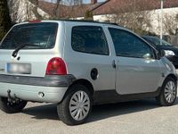 Gebraucht Renault Twingo 60 PS (44 kW) 2001 Silber Kleinwagen