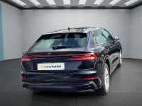 Gebraucht Audi Q8 286 PS (210 kW) 2023 Schwarz SUV