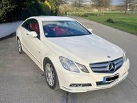 Gebraucht Mercedes E250 Avantgarde 204 PS (150 kW) 2009 Weiß Coupé