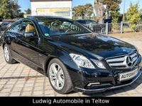 Gebraucht Mercedes E200 Avantgarde 184 PS (135 kW) 2010 Obsidianschwarz metallic Coupé