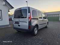 Gebraucht Renault Kangoo 110 PS (80 kW) 2019 Silber Van / Kleinbus