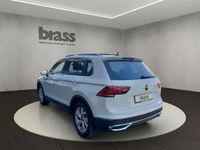 Second-hand VW Tiguan Elegance 150 CP (110 kW) 2023 Alb SUV