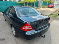 Gebraucht Mercedes C180 143 PS (105 kW) 2003 Schwarz Limousine