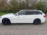 Gebraucht BMW 330 Performance 258 PS (189 kW) 2015 Weiß Kombi