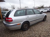 Gebraucht Volvo V40 122 PS (89 kW) 2002 Silber Kombi