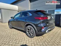 Neu Kia XCeed 150 PS (110 kW) 2026 Zilinaschwarz metallic SUV