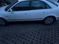 Gebraucht Audi A4 165 PS (121 kW) 1998 Weiß Limousine