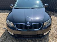 Gebraucht Skoda Octavia Ambition 110 PS (80 kW) 2016 Schwarz Kleinwagen