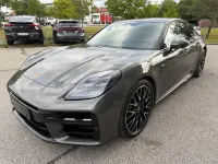 Gebraucht Porsche Panamera GTS 500 PS (367 kW) 2025 Grün Kleinwagen