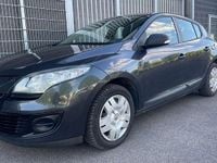 Gebraucht Renault Mégane 101 PS (74 kW) 2013 Grau Limousine