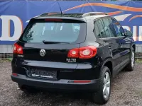 Gebraucht VW Tiguan 140 PS (102 kW) 2011 Schwarz SUV