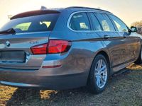 Gebraucht BMW 523 204 PS (150 kW) 2010 Grau Kombi