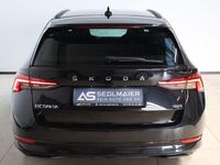 Second-hand Skoda Octavia Style 190 CP (139 kW) 2022 Negru Break