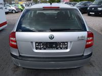 Gebraucht Skoda Octavia Ambiente 102 PS (75 kW) 2007 Grau Kombi