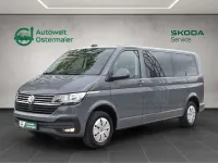 Gebraucht VW Caravelle Comfortline 150 PS (110 kW) 2024 Pure grey Van