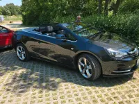 Gebraucht Opel Cascada Innovation 170 PS (125 kW) 2013 Schwarz Cabrio