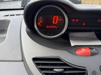 Second-hand Renault Twingo Expression 75 CP (55 kW) 2013 Alb Hatchback