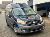 Gebraucht Fiat Scudo 128 PS (94 kW) 2012 Blau Van