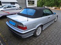 Gebraucht BMW 328 Cabriolet 232 PS (170 kW) 1995 Silber Cabrio