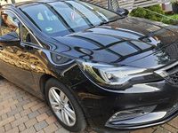 Usata Opel Astra 105 CV (77 kW) 2017 Nero Station wagon