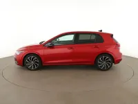 Gebraucht VW Golf VIII Active 2022 Rot Limousine