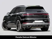 Gebraucht Porsche Cayenne 470 PS (345 kW) 2025 Schwarz SUV