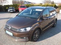 Gebraucht VW Touran Sound 116 PS (85 kW) 2018 Braun Van / Kleinbus