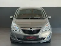 Gebraucht Opel Meriva Innovation 120 PS (88 kW) 2010 Muskatgrau/muskat braun(m2) Van / Kleinbus