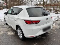 Gebraucht Seat Leon Style 150 PS (110 kW) 2013 Weiß Limousine