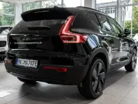 Nowe Volvo EX40 Plus 185 kW (252 KM) 2026 Czarny SUV