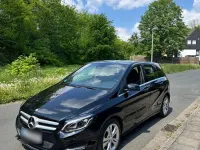 Gebraucht Mercedes B200 Urban 156 PS (114 kW) 2017 Schwarz Van / Kleinbus