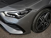 gebraucht Mercedes CLA200 Coupé AMG Night+MBUX+RüKam+LED+18+Totwi