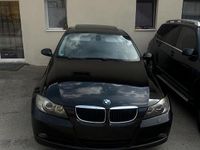 Gebraucht BMW 320 163 PS (119 kW) 2008 Schwarz Limousine
