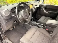 Gebraucht Jeep Wrangler Unlimited Rubicon 200 PS (147 kW) 2012 Schwarz SUV