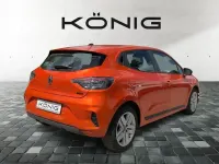 Gebraucht Renault Clio V Evolution 2024 Orange Limousine