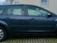 Gebraucht Ford Focus Ghia 125 PS (91 kW) 2007 Blau Kombi