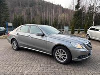 Gebraucht Mercedes E200 136 PS (100 kW) 2011 Silber Limousine